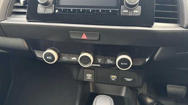 Honda Jazz 1.5 i-MMD Hybrid SE 5dr eCVT Hybrid Hatchback 