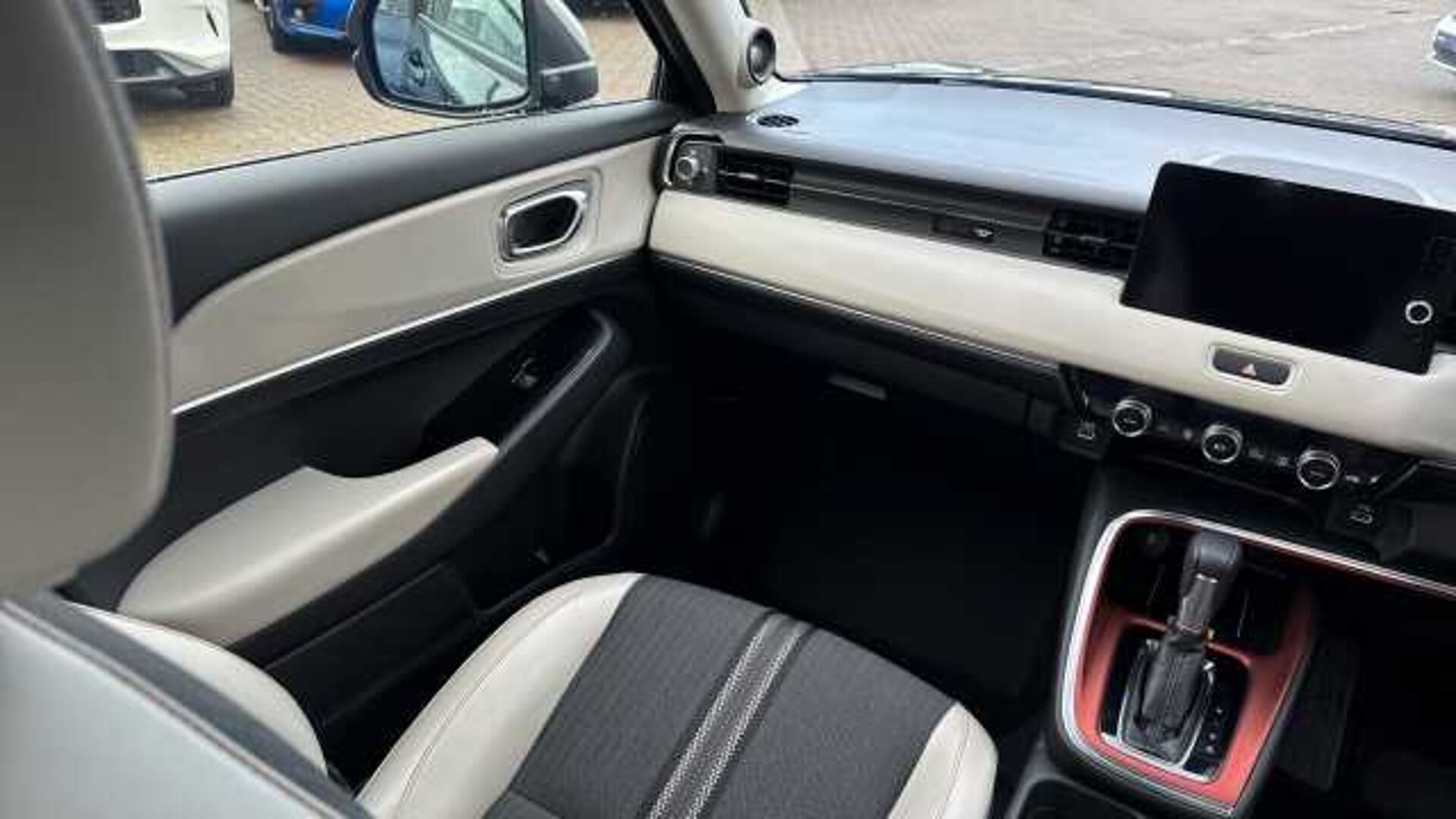 Honda HR-V e:HEV 1.5 eHEV Advance Style 5dr CVT Hybrid Hatchback 