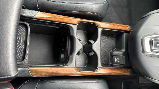 Honda CR-V e:HEV 2.0 i-MMD Hybrid SR 5dr eCVT Hybrid Estate 