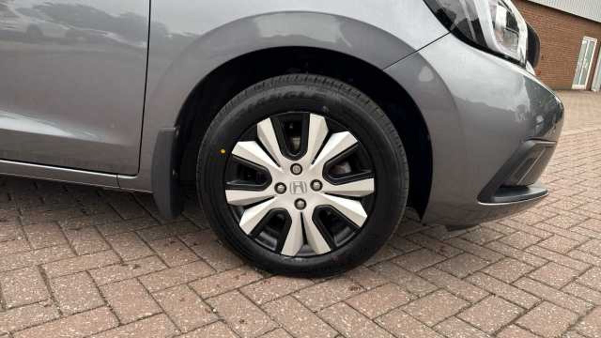 Honda Jazz 1.5 i-MMD Hybrid SR 5dr eCVT Hybrid Hatchback 