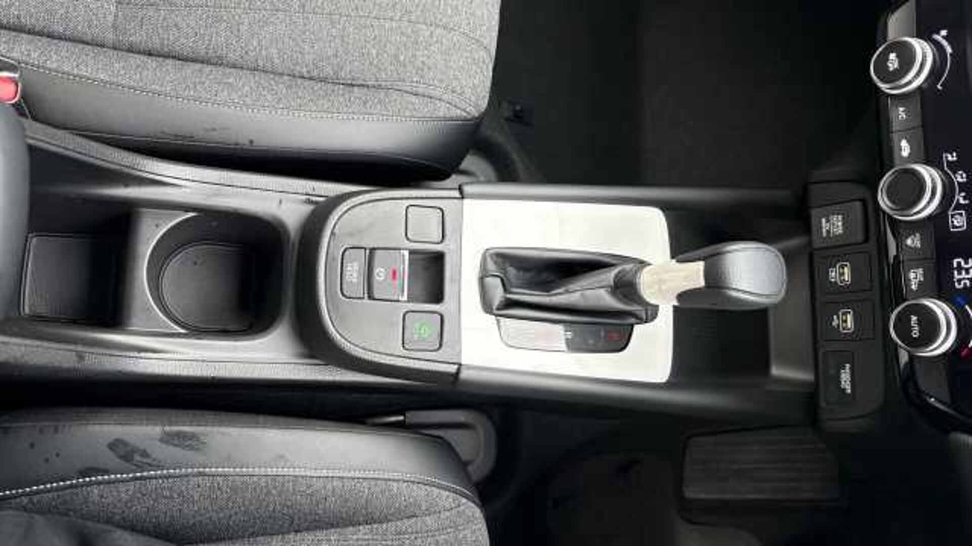 Honda Jazz 1.5 i-MMD Hybrid SR 5dr eCVT Hybrid Hatchback 