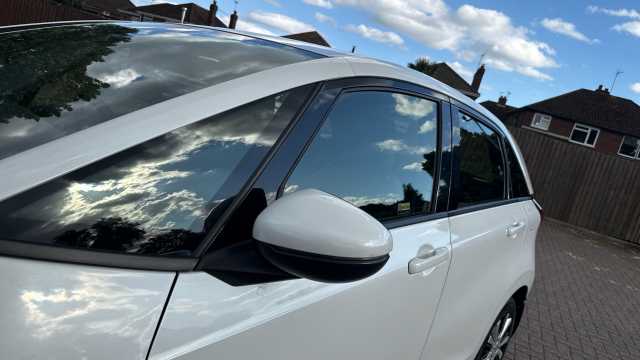 Honda Jazz e:HEV 1.5 i-MMD Hybrid SR 5dr eCVT Hybrid Hatchback 