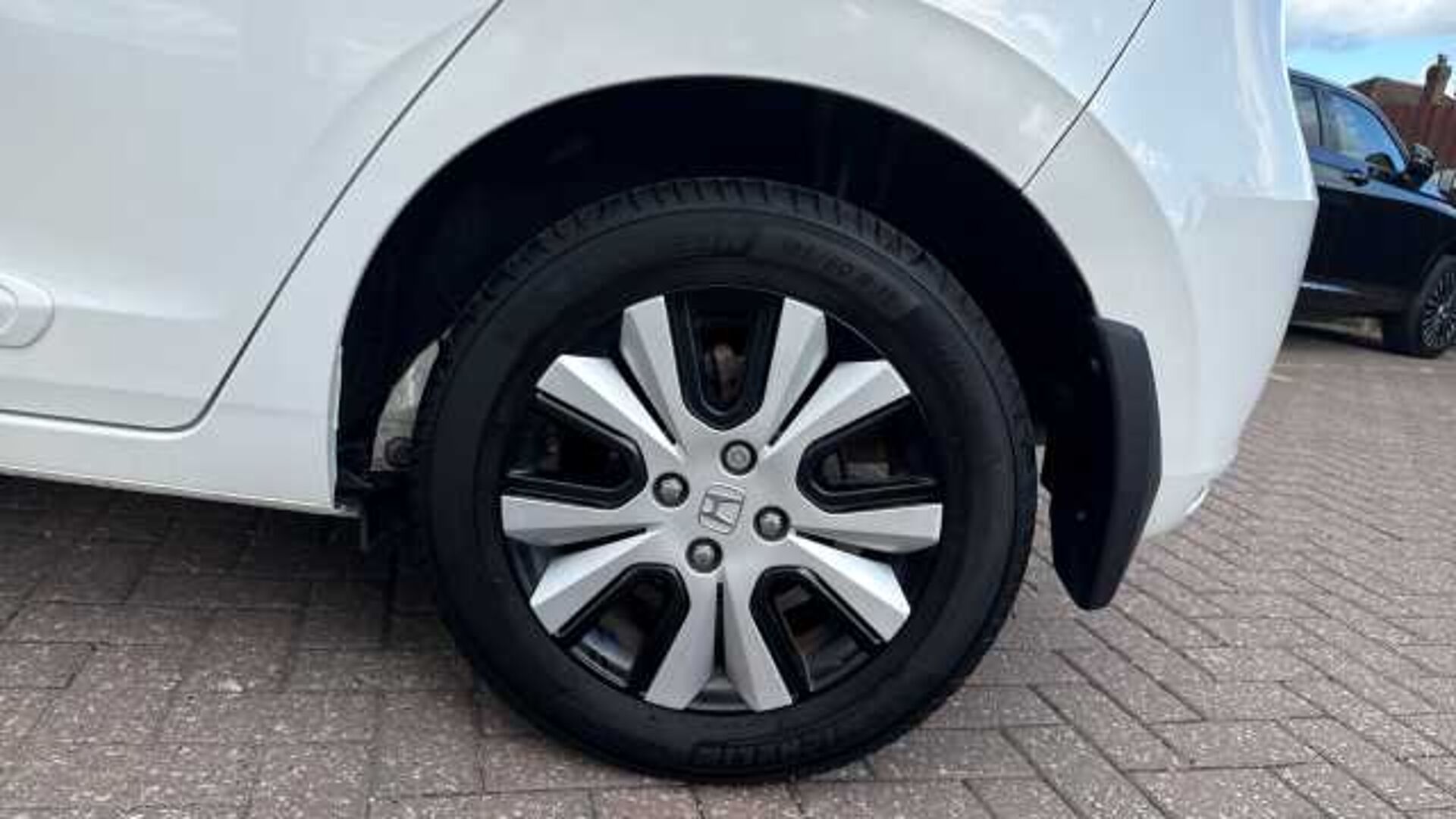 Honda Jazz e:HEV 1.5 i-MMD Hybrid SR 5dr eCVT Hybrid Hatchback 