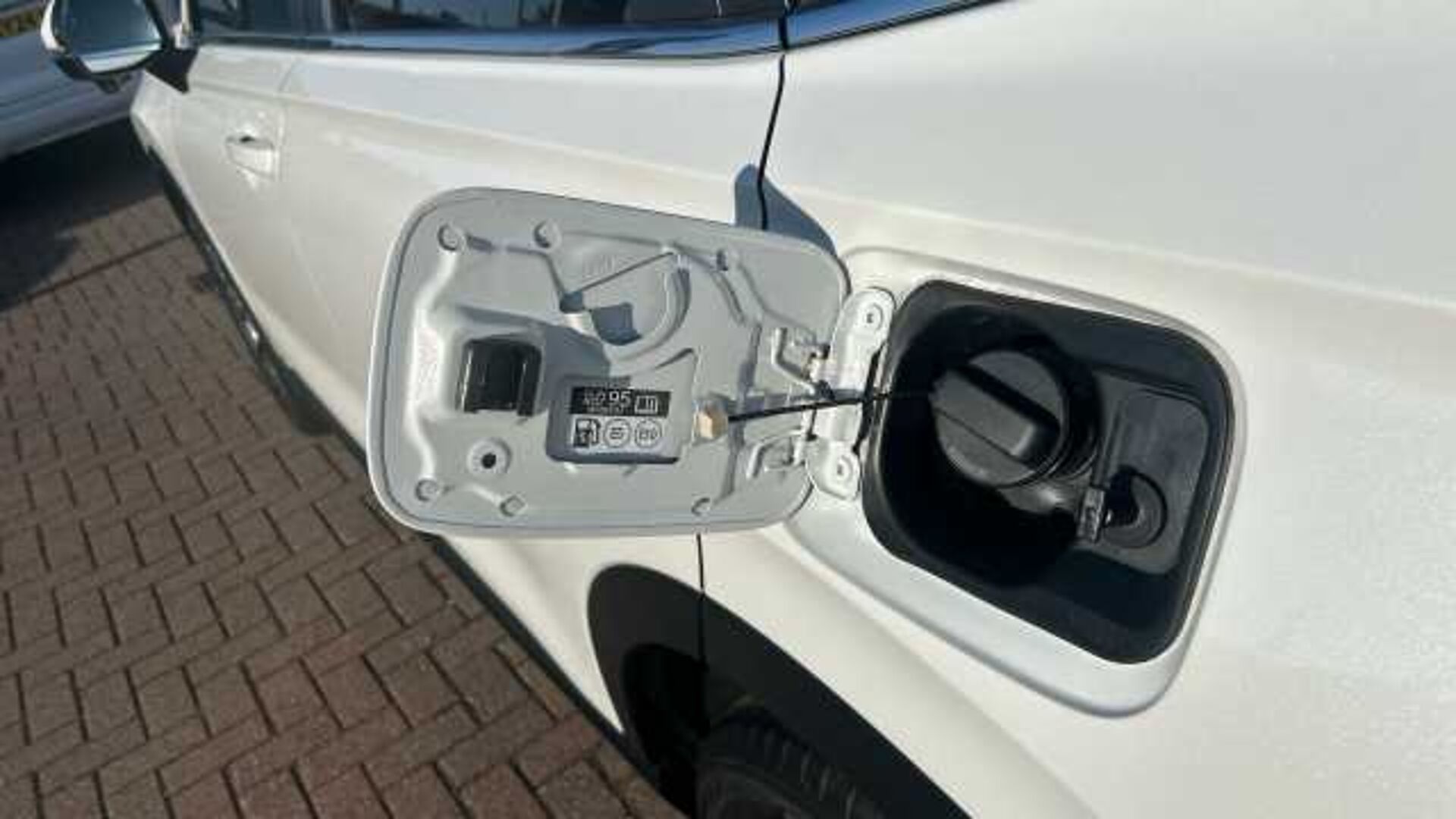 Honda CR-V e:HEV 2.0 eHEV Advance 5dr eCVT Hybrid Estate 