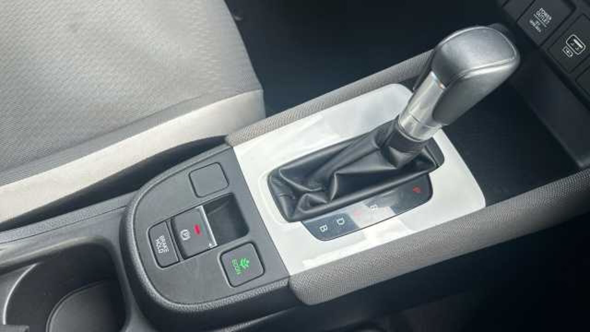 Honda Jazz 1.5 i-MMD Hybrid Crosstar EX 5dr eCVT Hybrid Hatchback 