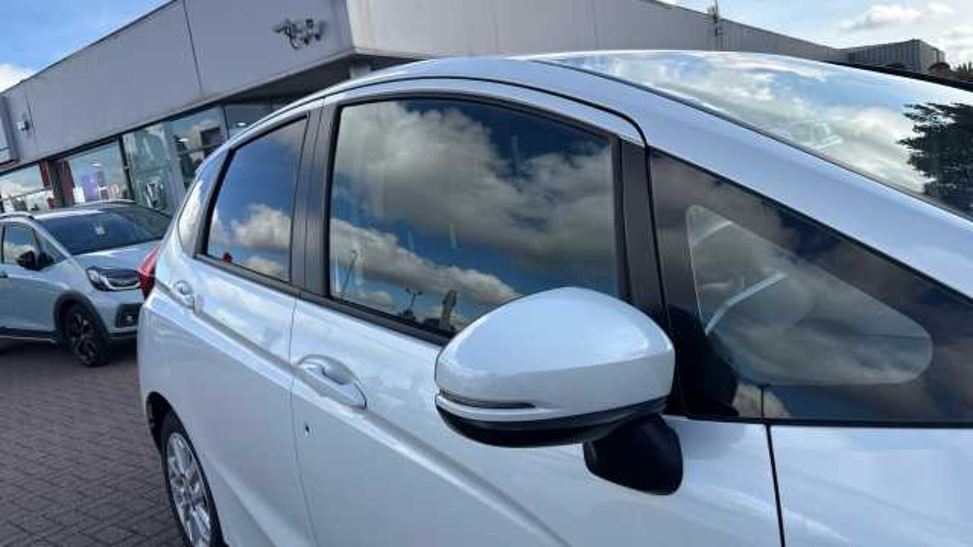 Honda Jazz 1.3 i-VTEC SE 5dr Petrol Hatchback 