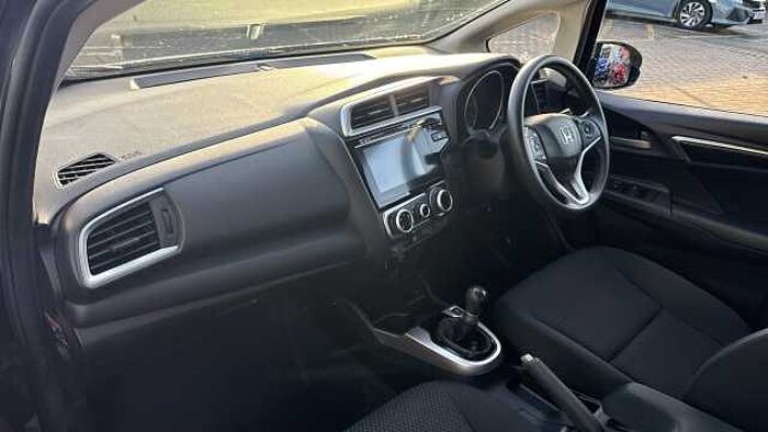 Honda Jazz 1.3 i-VTEC SE Navi 5dr Petrol Hatchback 