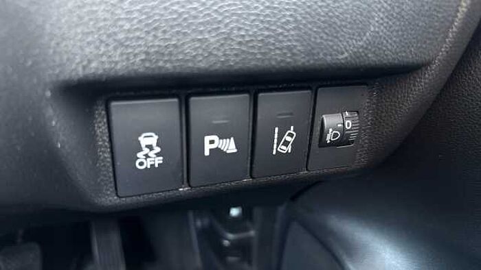 Honda Jazz 1.3 i-VTEC SE Navi 5dr Petrol Hatchback 