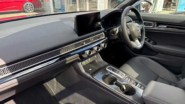 Honda Civic e:HEV 2.0 eHEV Advance 5dr CVT Hybrid Hatchback 
