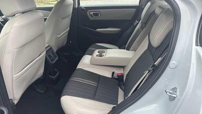 Honda HR-V 1.5 eHEV Advance Style 5dr CVT Hybrid Hatchback 