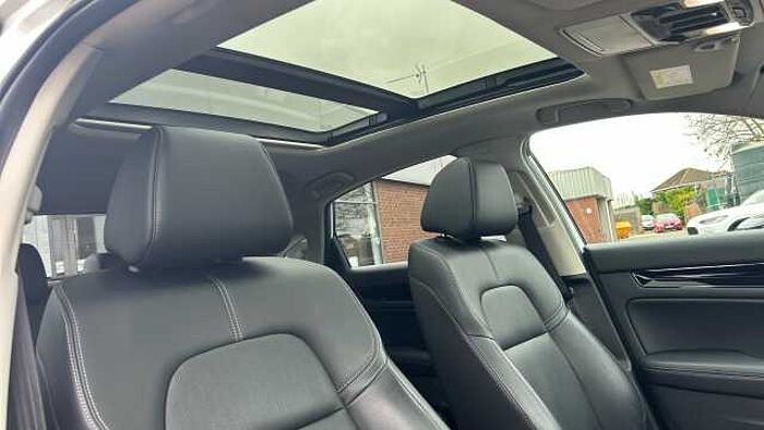 Honda Civic 2.0 eHEV Advance 5dr CVT Hybrid Hatchback 