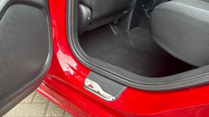 Honda Jazz 1.5 i-VTEC Sport 5dr CVT Petrol Hatchback 