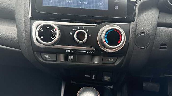 Honda Jazz 1.5 i-VTEC Sport 5dr CVT Petrol Hatchback 