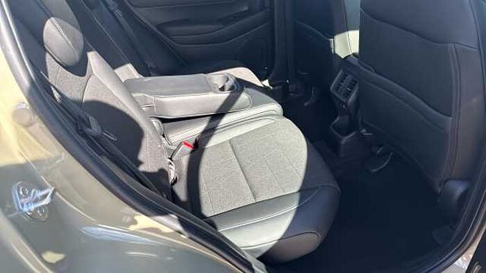 Honda HR-V Hybrid 1.5 eHEV Advance 5dr CVT Hybrid Hatchback 