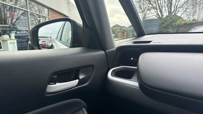 Honda Jazz e:HEV 1.5 i-MMD Hybrid SE 5dr eCVT Hybrid Hatchback 