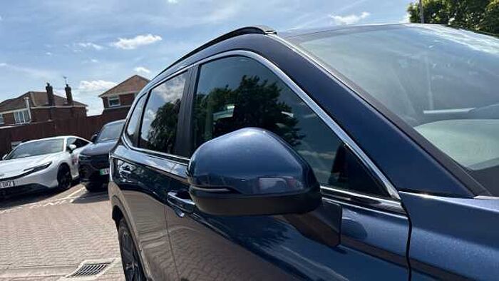 Honda CR-V e:HEV 2.0 eHEV Elegance 5dr eCVT Hybrid Estate 