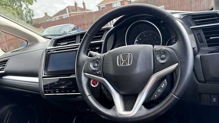 Honda Jazz 1.3 i-VTEC EX Navi 5dr Petrol Hatchback 