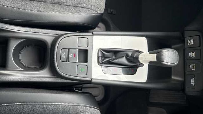 Honda Jazz e:HEV 1.5 i-MMD Hybrid SR 5dr eCVT Hybrid Hatchback 