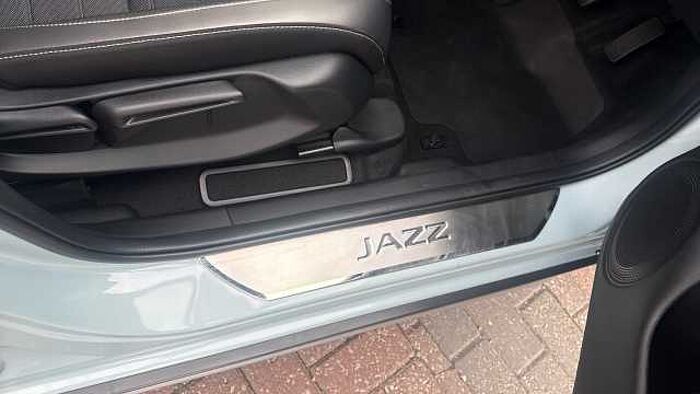 Honda Jazz 1.5 i-MMD Hybrid Crosstar Advance 5dr eCVT Hybrid Hatchback 
