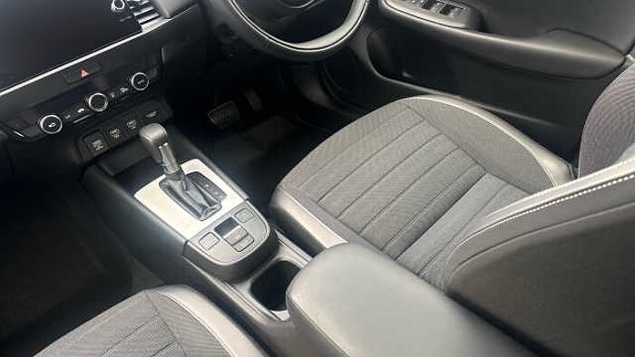 Honda Jazz 1.5 i-MMD Hybrid Crosstar Advance 5dr eCVT Hybrid Hatchback 