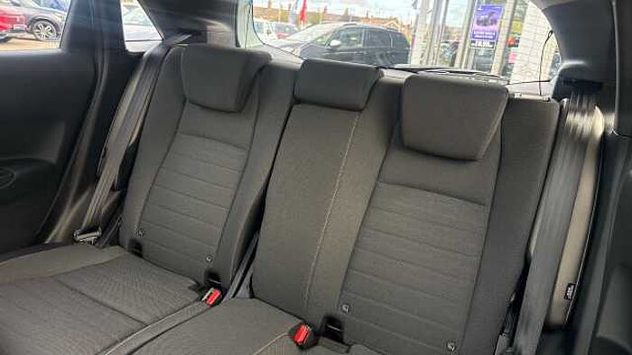 Honda Jazz 1.5 i-MMD Hybrid Crosstar Advance 5dr eCVT Hybrid Hatchback 